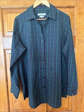 Foxcroft Women’s Wrinkle Free Blue and Green Plaid Button-Front Shirt Size 14